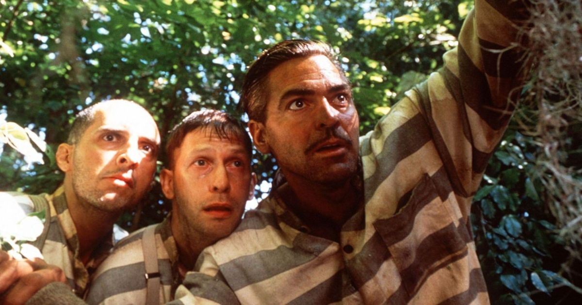 John Turturro, Tim Blake Nelson y George Clooney visten trajes de prisión en O Brother Where Art Thou