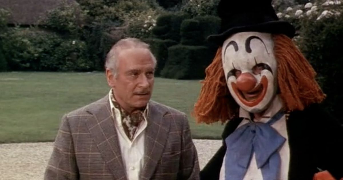 Laurence Olivier y un payaso en la película Sleuth de 1972